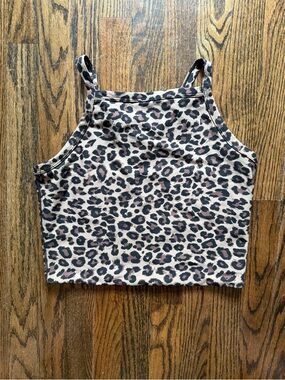 Abercrombie & Fitch YPB SculptLux workout top